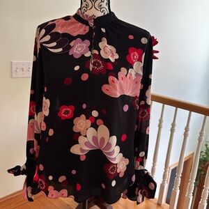 Ann Taylor retro blouse
